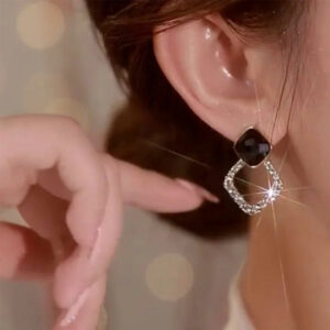 Stylish Zarkoon Fancy Earrings Sets