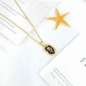 New stylish gold plated locket chain