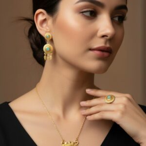 China gold plated locket set