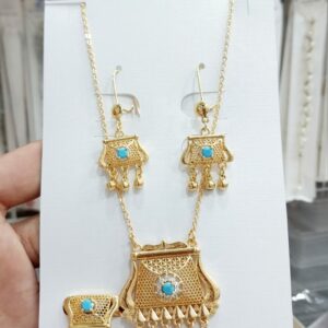 China gold plated locket set