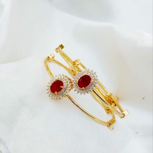 China gold plated two piece bangle set