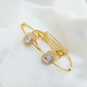 China gold plated two piece bangle set