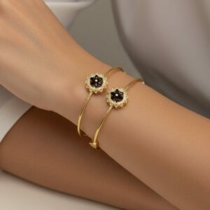 China gold plated two piece bangle set