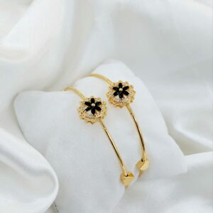 China gold plated two piece bangle set