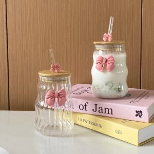 Glass with Lid and Straw