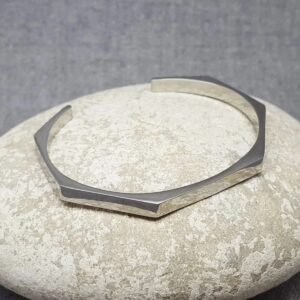 *NEW ARRIVAL BANGLE*
