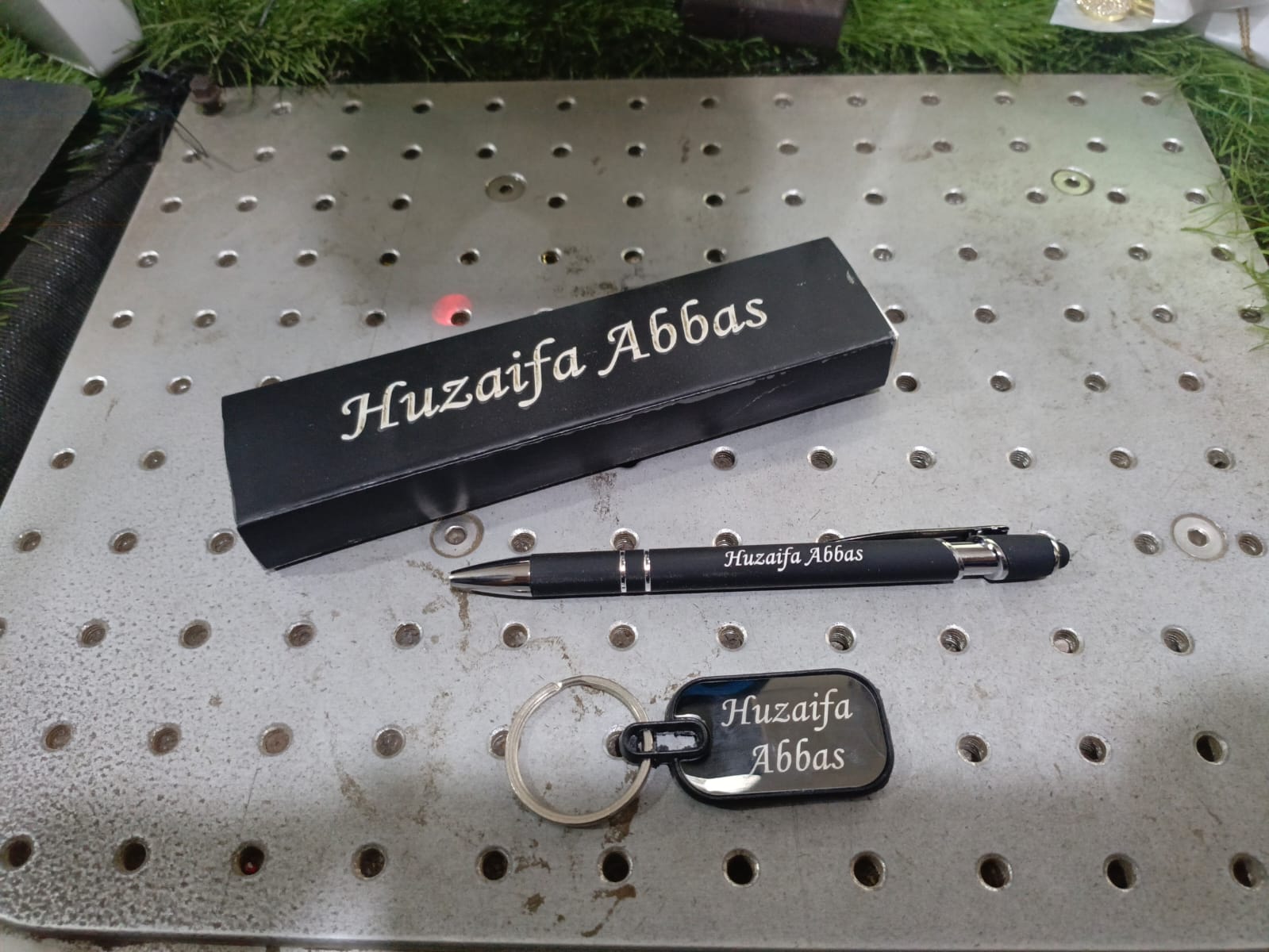 *Customized Pen n Keychain in A Customized Box* - Image 2