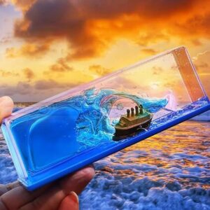 Titanic Acrylic Cruise Ship Model – Liquid Drift Bottle Decor