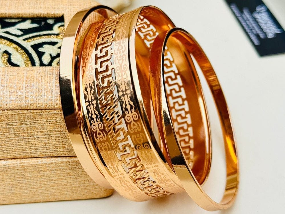 China gold plated 3 piece bangle set - Image 4