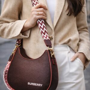 Moon-Shaped Elegant Bag – Stylish Daily Handbag