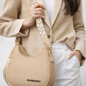 Moon-Shaped Elegant Bag – Stylish Daily Handbag