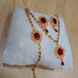 Women’s Jewelry Set – Locket, Earrings & Bracelet
