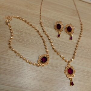 Women’s Jewelry Set – Locket, Earrings & Bracelet