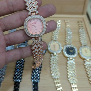 Women’s Luxury Crystal Quartz Watch