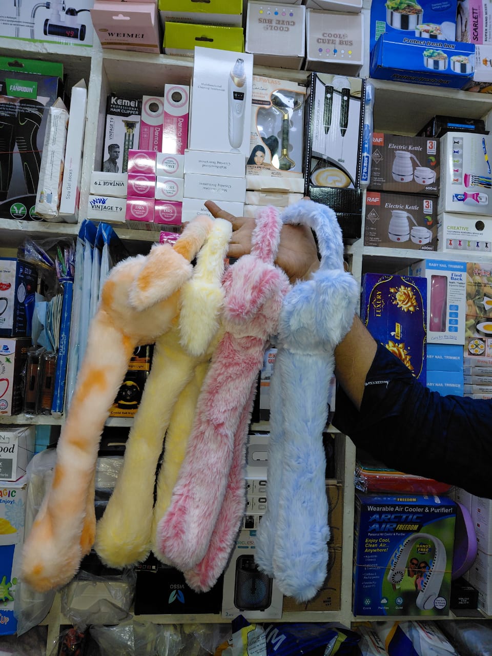 Plush Moving Ear Earmuffs with Sound Effects – Kids - Image 2