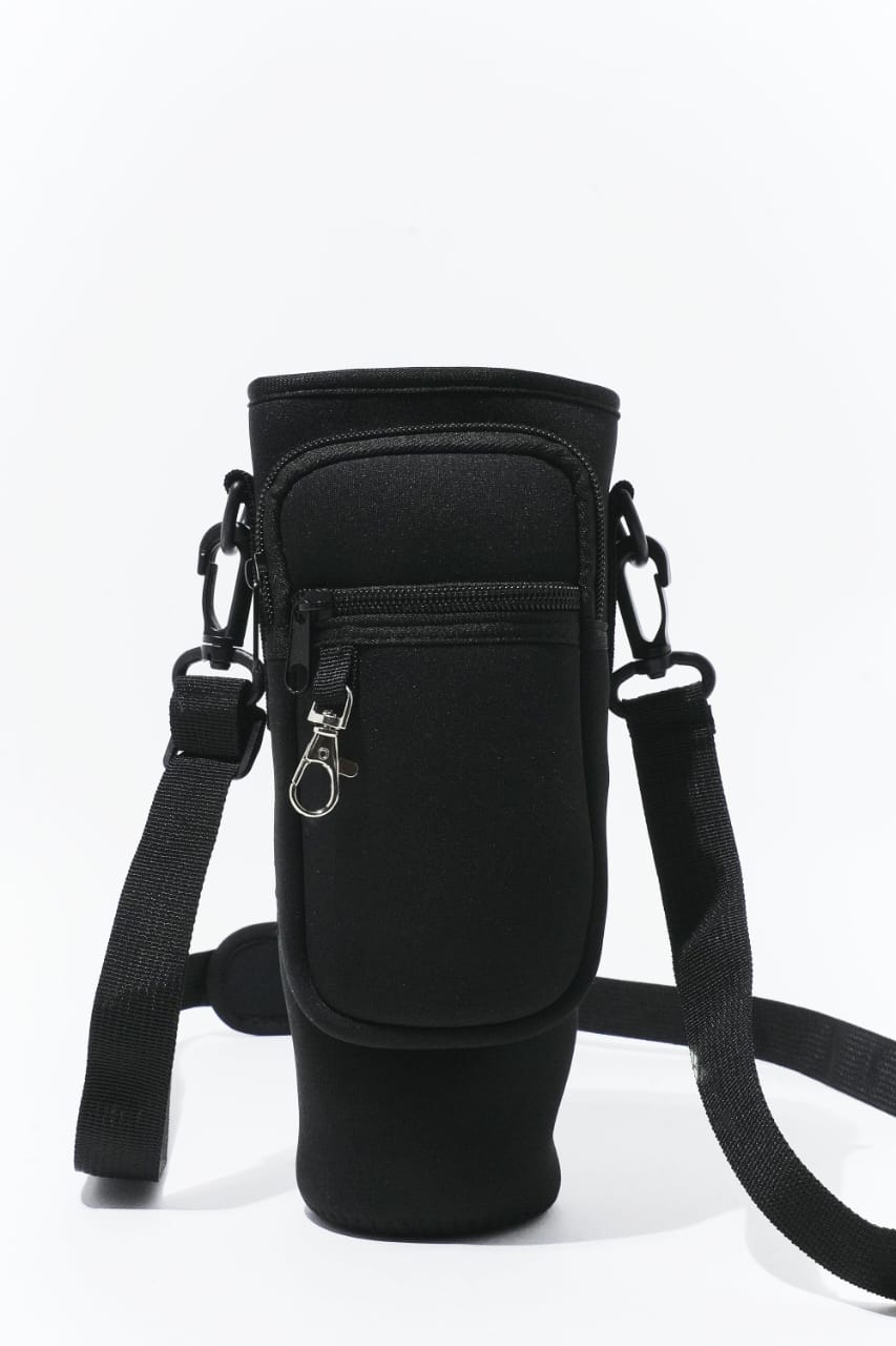 Black Tumbler Cover Bag – Lightweight & Protective Sleeve