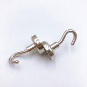 "Magnetic Key-Chain Holder – Strong Grip for Home, Office"
